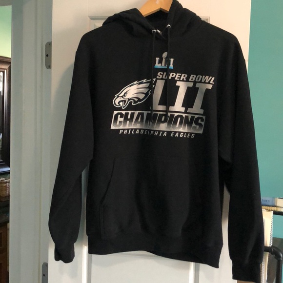 Port & Company Tops - Eagles 🦅 Super Bowl Champs sweatshirt